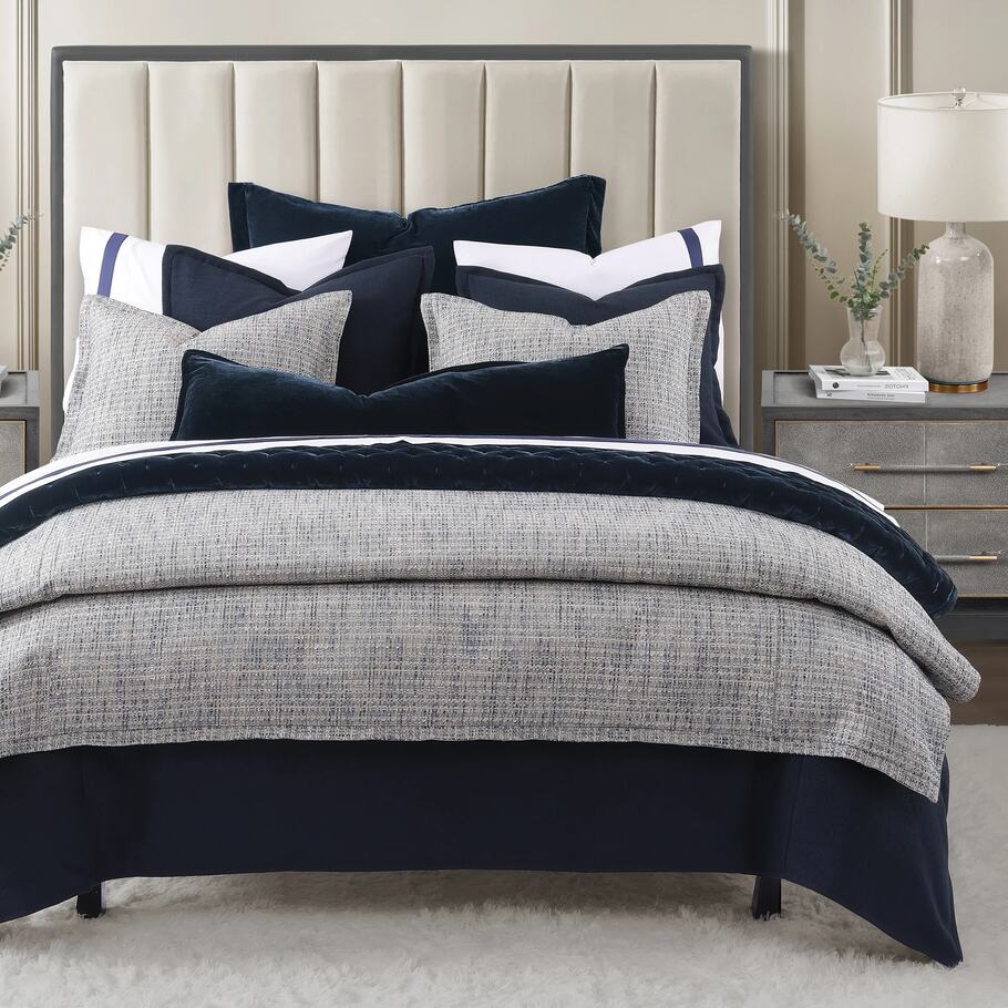 Twin-sized Blue Tweed Bedding Set with a tailored tweed pattern, bringing classic elegance to smaller beds.