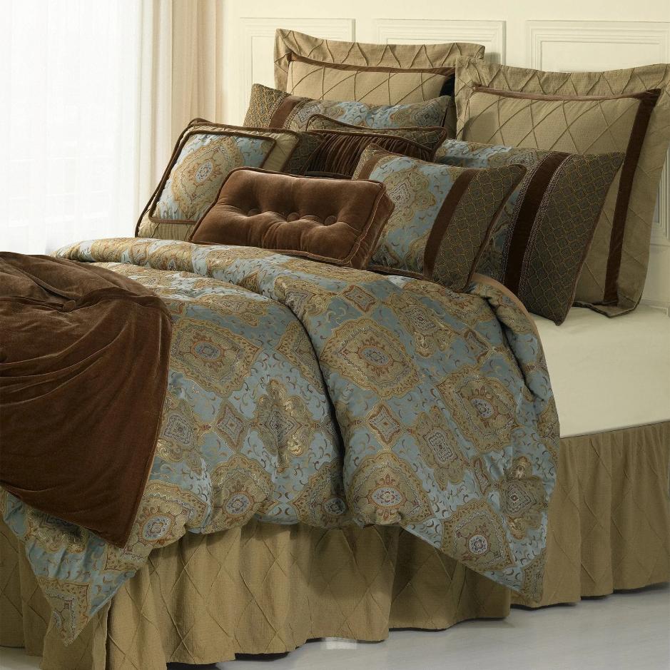Arrangement of matching pillow shams and decorative pillows from the Brianna Lodge Comforter Set, highlighting the complementary patterns and rich color palette.​