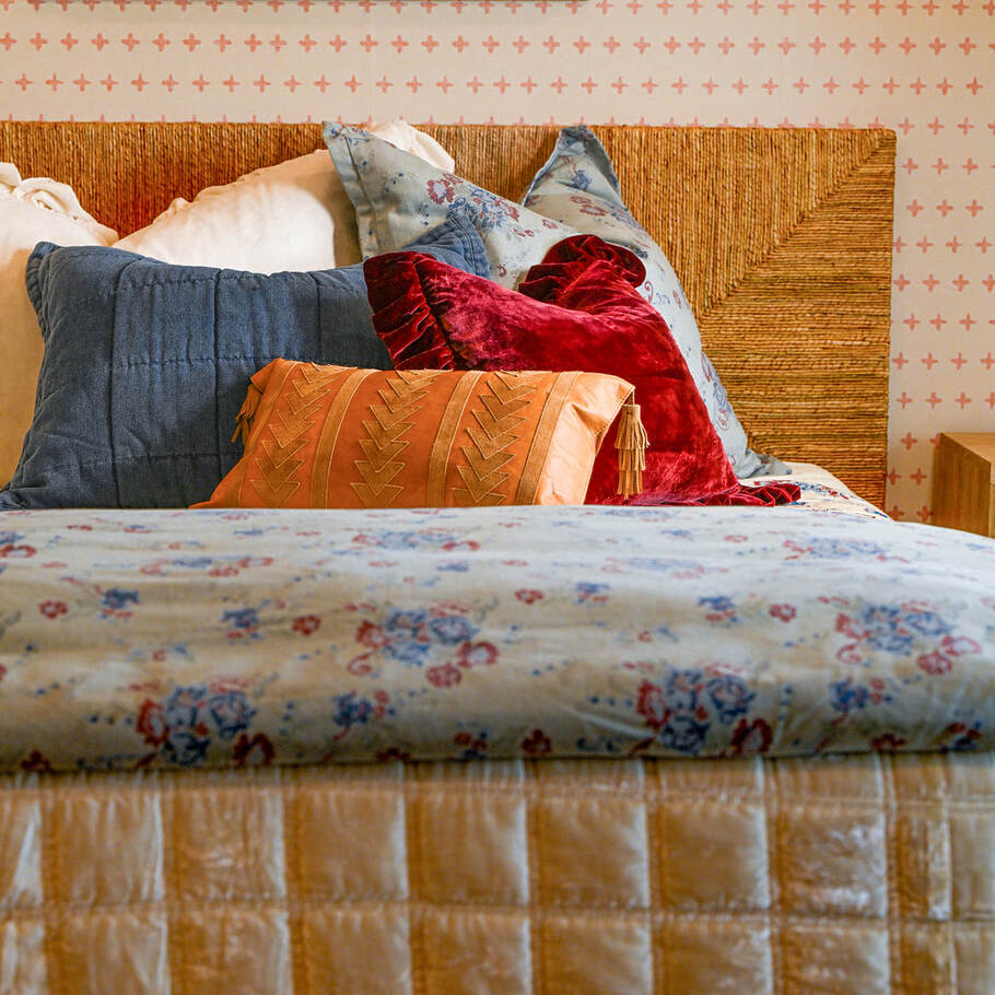 Standard pillow sham from the Isabelle Collection featuring matching floral patterns.