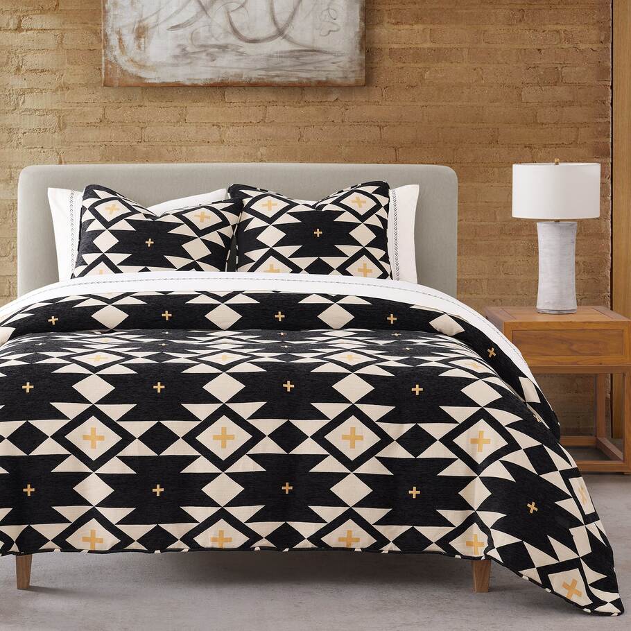 Mojave Desert Chenille Jacquard Bedding Set featuring bold geometric patterns in black and beige tones.