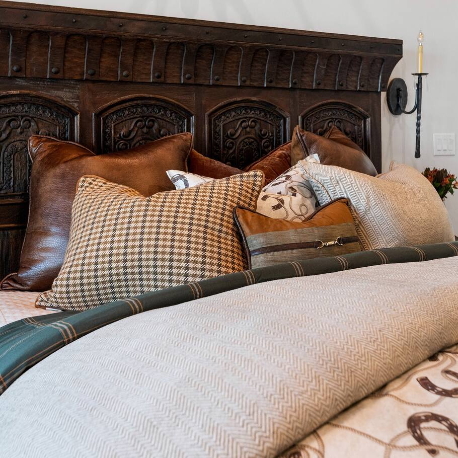 Close-up of a Prieto Equestrian pillow sham, featuring the matching designs with precise stitching on cotton sateen fabric.