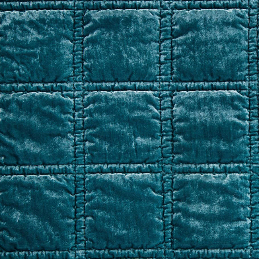 Detailed view highlighting the intricate double box stitch quilting on the Teal Faux Silk Velvet Quilt, enhancing texture and depth.