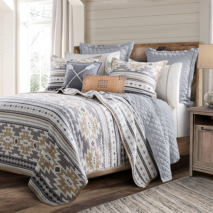Welcome to the Camelback Aztec Southwestern Bedding Collection  Customization Page